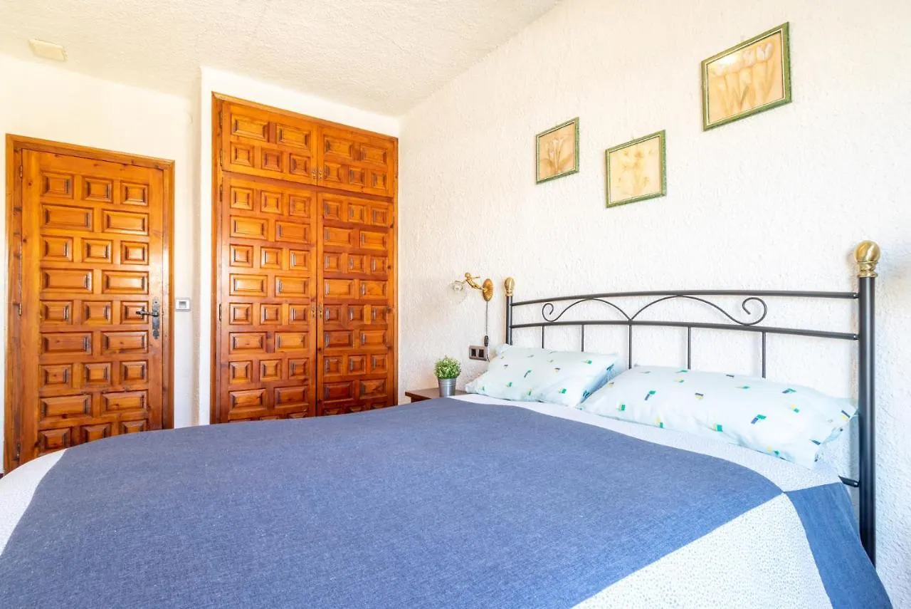 Goldhome - Requesens - Piscina Privada, Cerca Playa Empuriabrava 0*,  Spain