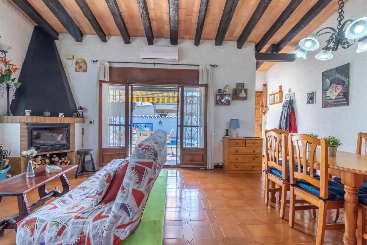 Goldhome - Requesens - Piscina Privada, Cerca Playa Empuriabrava Španělsko