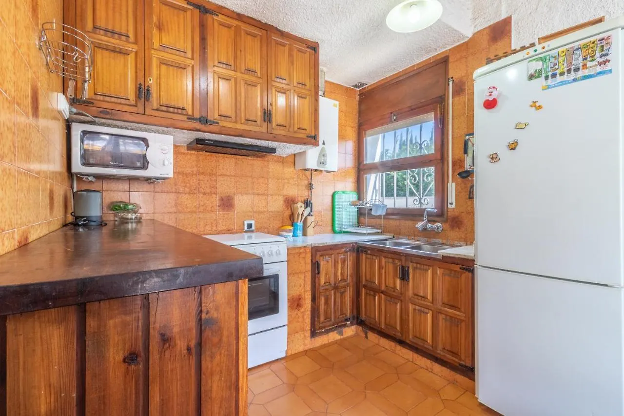 Prázdninový dům Goldhome - Requesens - Piscina Privada, Cerca Playa Empuriabrava