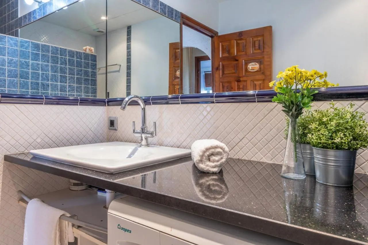 Prázdninový dům Goldhome - Requesens - Piscina Privada, Cerca Playa Empuriabrava